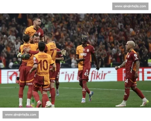 意甲赛季精彩纷呈 各大豪门激战正酣 比分瞬息万变盘点最新赛事结果 意甲赛季精彩纷呈 各大豪门激战正酣 比分瞬息万变盘点最新赛事结果